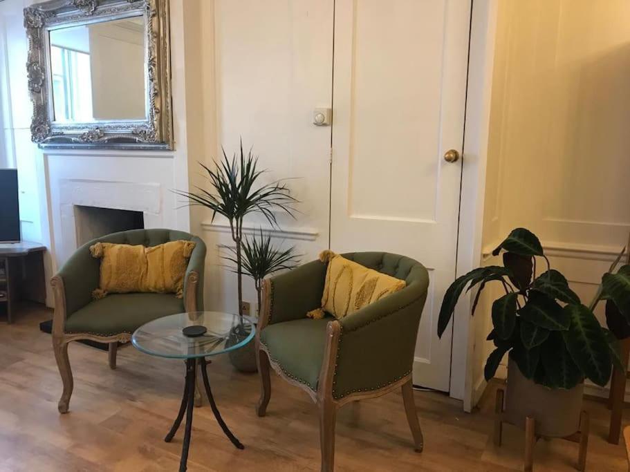 Appartamento Authentic 3 Bed Historic House Soho, Londra